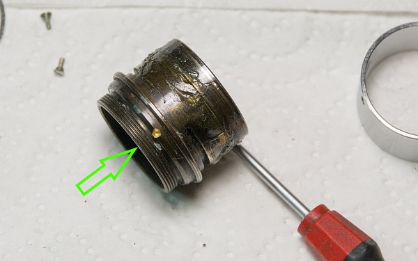 Aperture diaphragm housing